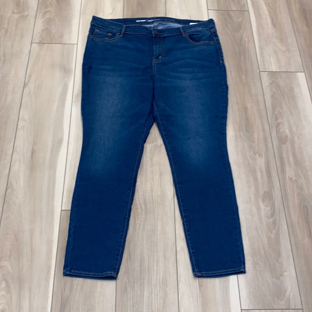 VGUC Old Navy Super Skinny Mid-Rise Plus Size 18 Regular Denim Jeans